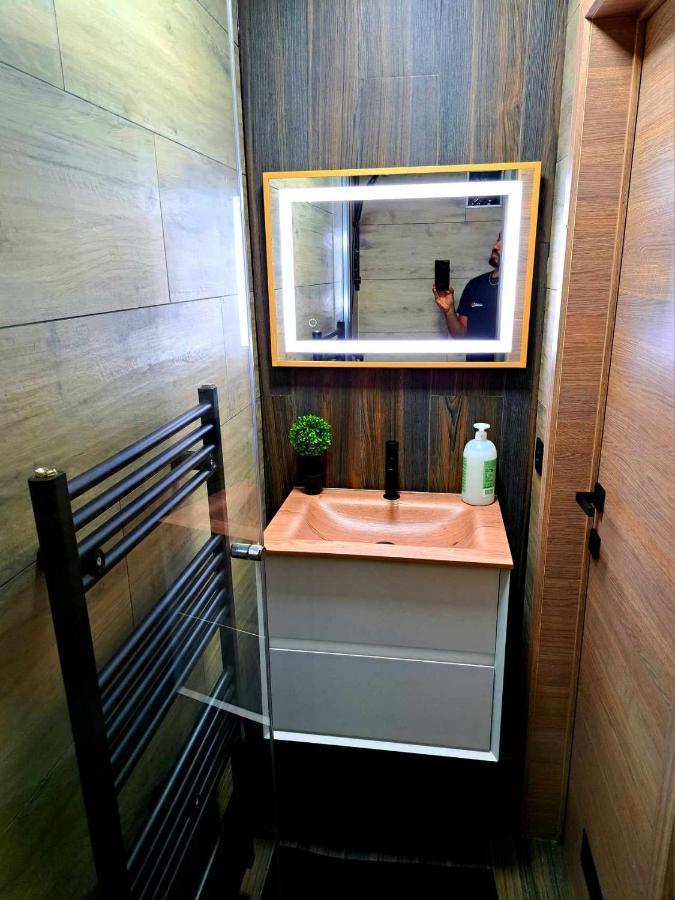 Chambre Dans Une Maison D'Hote Лиеж Екстериор снимка