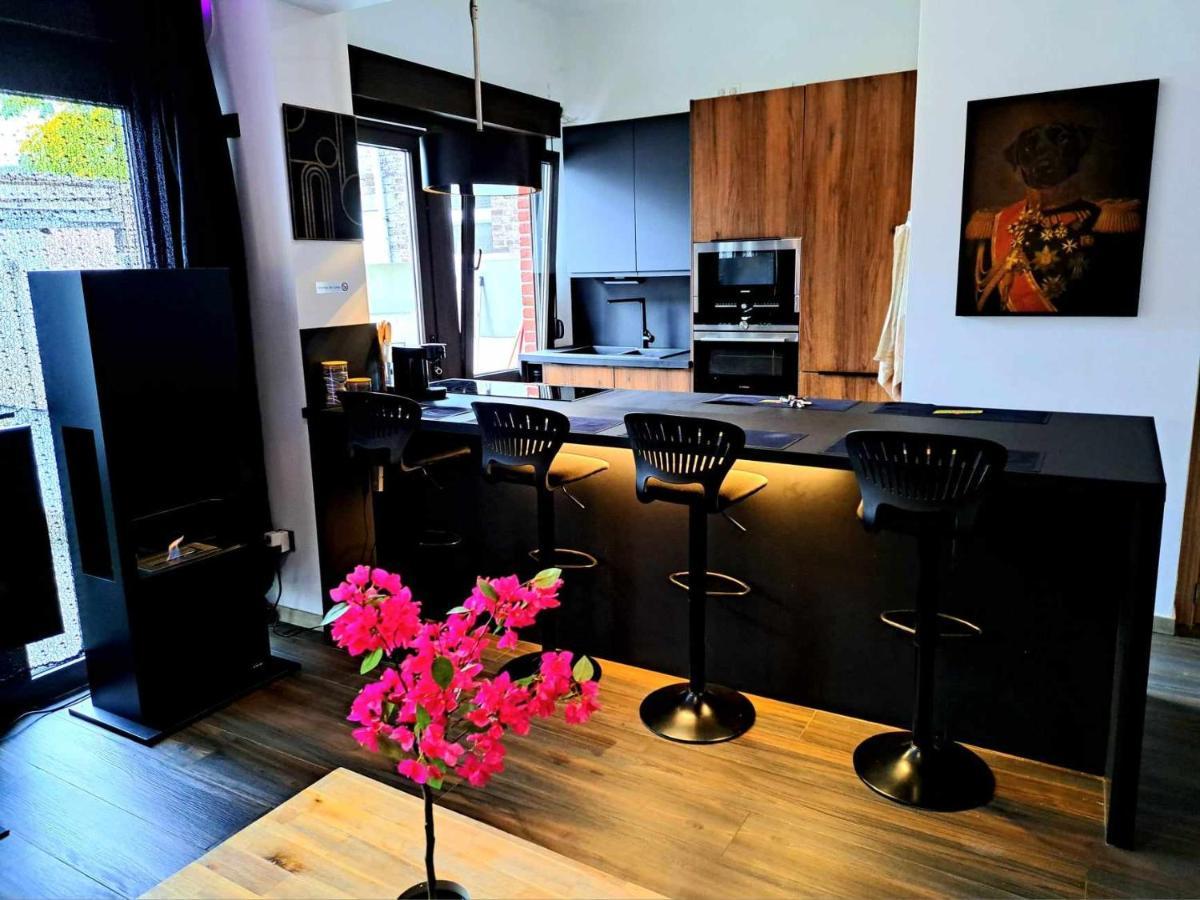 Chambre Dans Une Maison D'Hote Лиеж Екстериор снимка